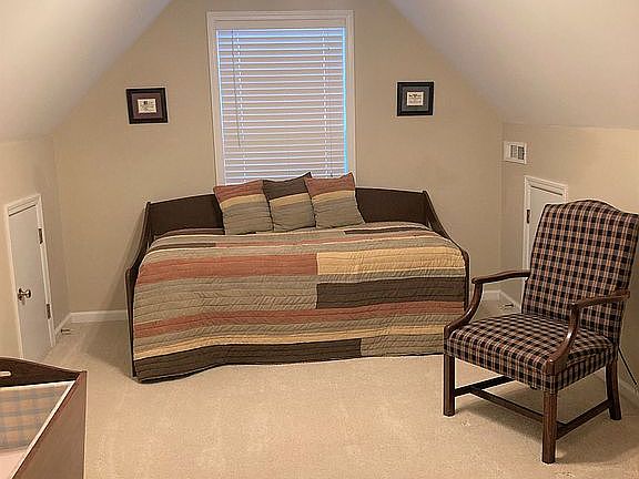 Bedroom 3 (upstairs)