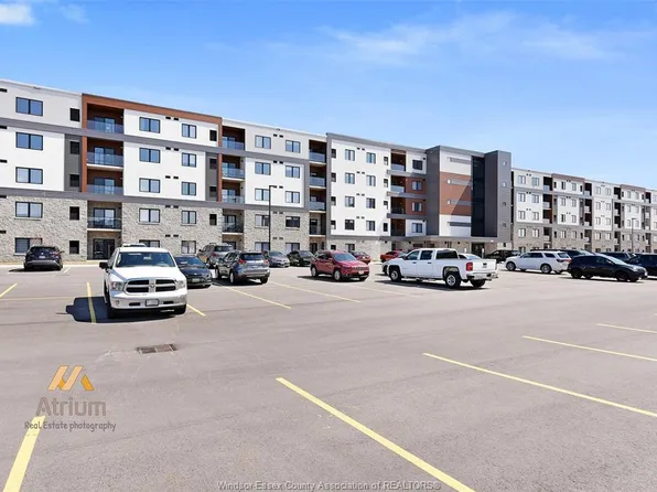 2550 Sandwich West Pkwy #219, Lasalle, ON N9H 2S4