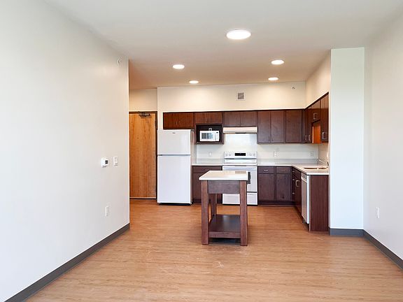 2nd image of 1730 Restoration Rd SW #101