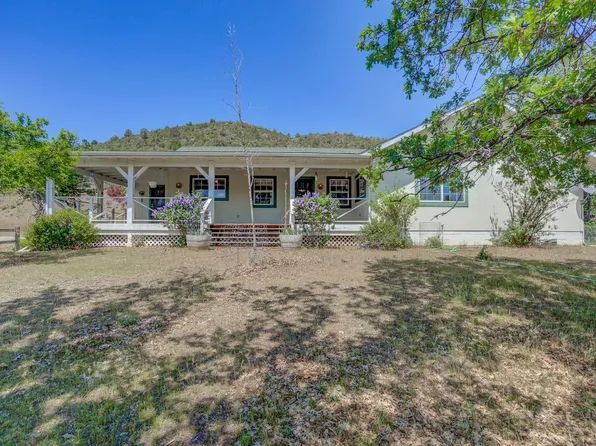 9139 Guys Gulch Rd, Yreka, CA 96097