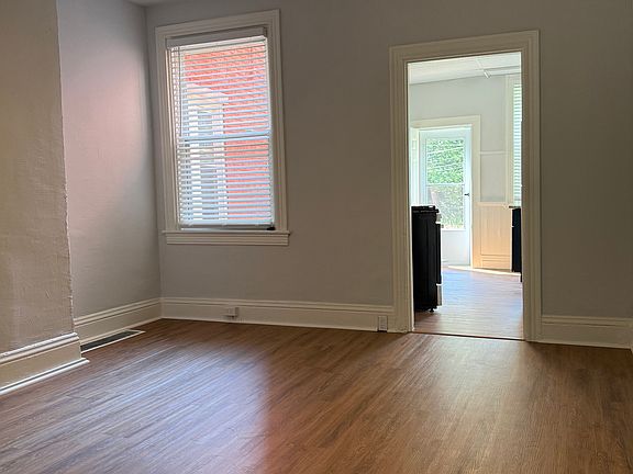 Dining room looking in to kitchen