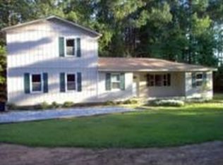 272 Hosannah Rd, Locust Grove, GA 30248