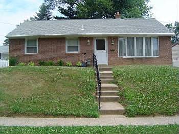 1st image of 3817 Windsor Dr