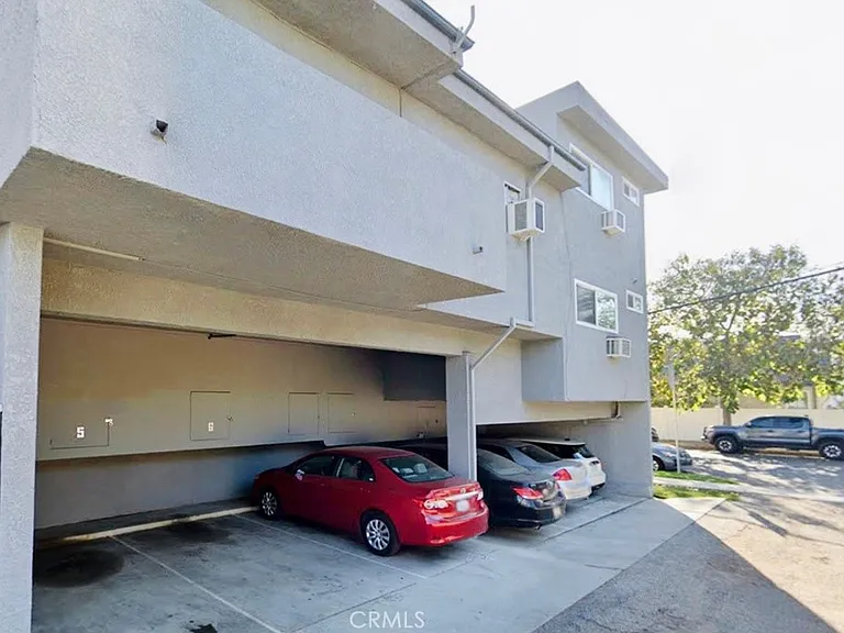 11825 National Blvd #4 — Photo 11