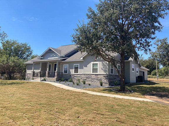 3rd image of 525 E Lakeshore Dr