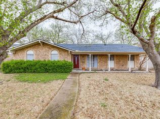 3428 Town Park Dr, Mesquite, TX