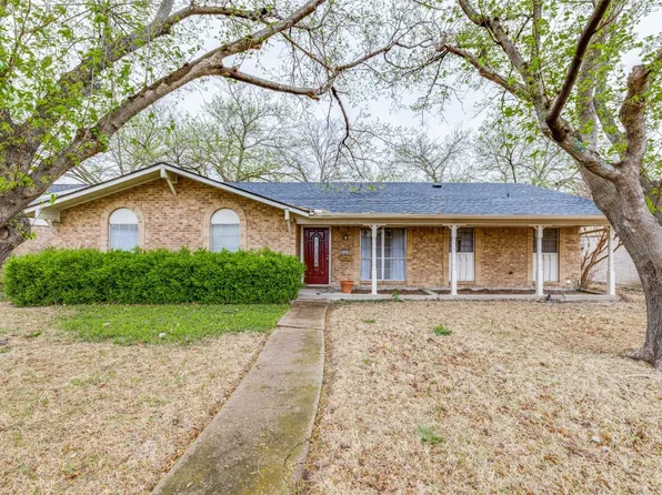 3428 Town Park Dr, Mesquite, TX 75150