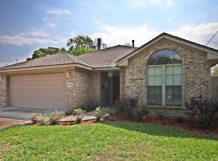 3225 Ash Ave, Groves, TX 77619