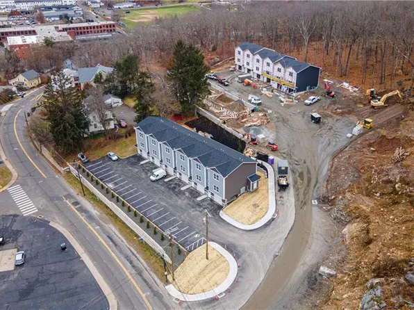 243 Echo Lake Road #D-3, Watertown, CT 06795