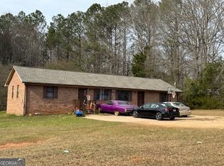 1057 Vineyard Rd, Griffin, GA 30223