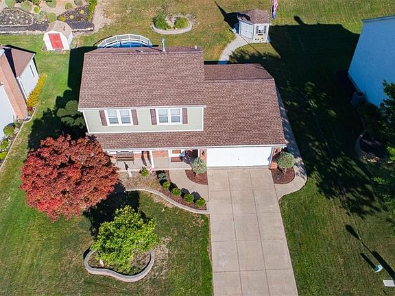 5th image of 46 Canterbury Trl