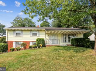 12400 Pretoria Dr, Silver Spring, MD 20904