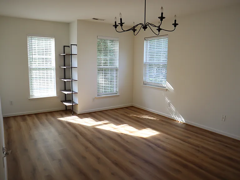 34 Burnice Pl — Photo 11