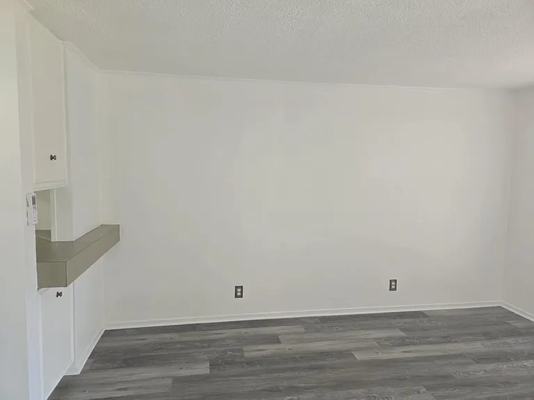 226 Lakeside Villa #226 — Photo 4