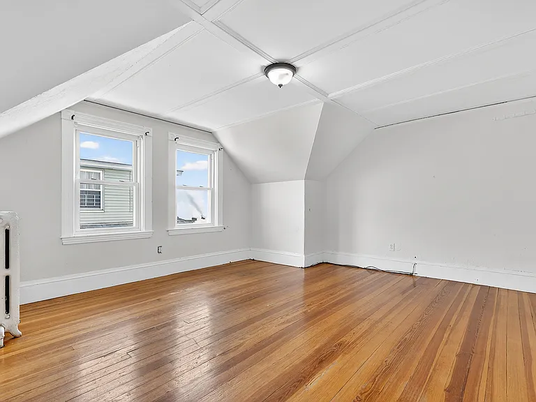 36 Mapleton St — Photo 35