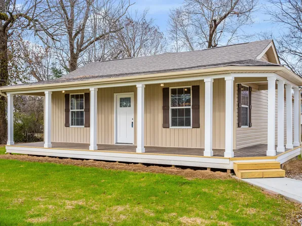 1721 Bagwell Ave, Hixson, TN 37343
