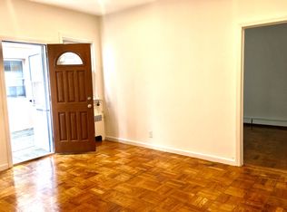 (Undisclosed Address), Yonkers, NY 10704