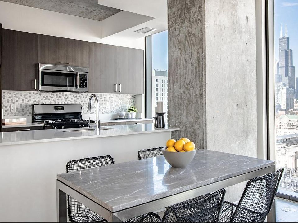 1st image of 1307 S Wabash Ave #2006