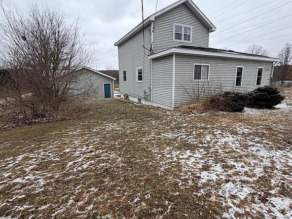 3rd image of 20463 Waubascon Rd