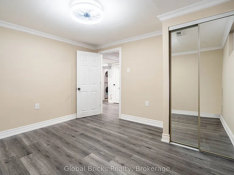 2936 Windjammer Rd — Photo 11
