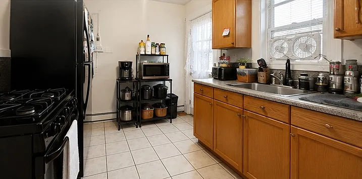 83 Arsenal St #1 — Photo 2
