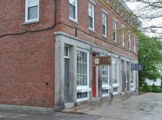 361 Main St APT B, Yarmouth, ME 04096