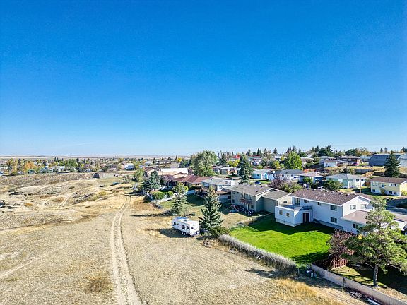 3rd image of Nhn Mountain View Blvd