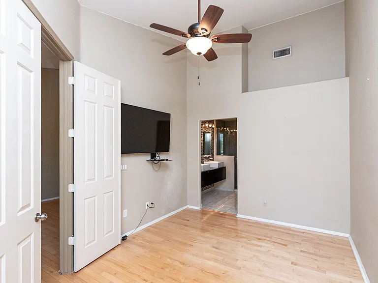 7502 E Earll Dr #5 — Photo 13