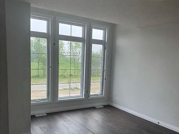 3rd image of 6945 Heathwoods Ave