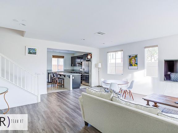 5th image of 51 Linden Ln