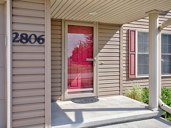 4th image of 2806 Avenue B