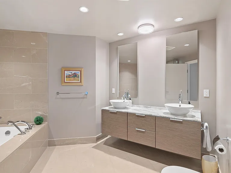 1111 W Alberni St #2601 — Photo 15