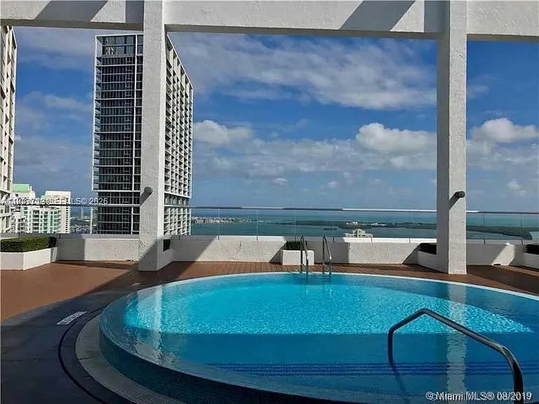 500 Brickell Ave #2708 — Photo 9
