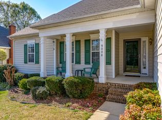 9008 Blueshot Ct, Charlotte, NC 28273