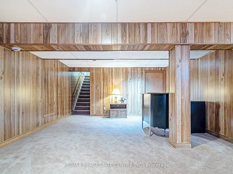 3161 Steeles Ave W — Photo 27