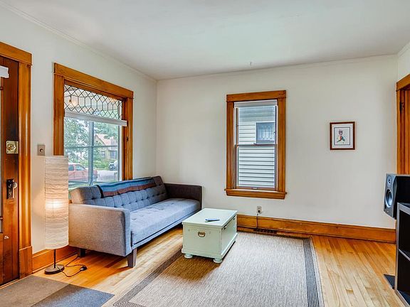 5th image of 4114 42nd Ave S