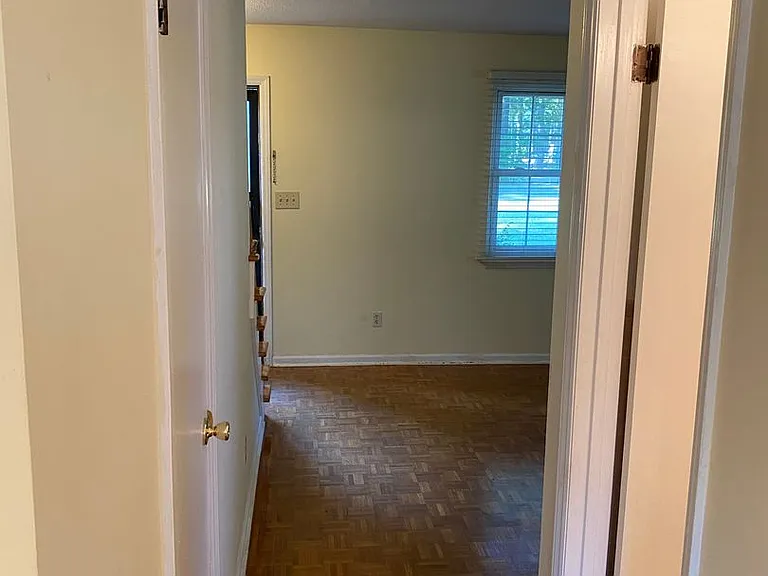 1002 Willow Dr #3 — Photo 8