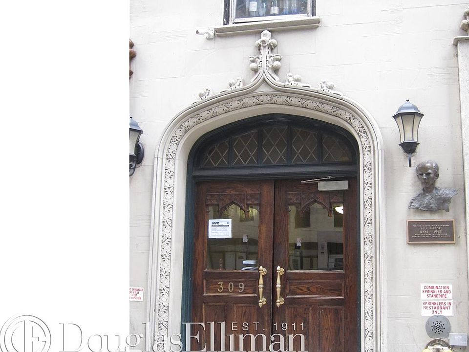2nd image of 309 W 57th St APT 509