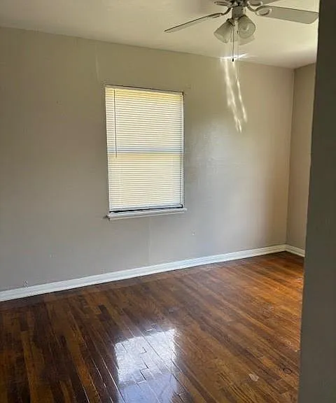 6214 Iron Rock St — Photo 4