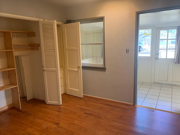 407 E Yaney St #X — Photo 5