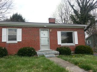 710 N 3rd St, Richmond, KY 40475