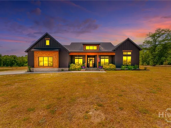 1457 Paris Avenue, Swainsboro, GA 30401