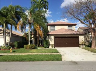 18179 SW 3rd St, Pembroke Pines, FL 33029