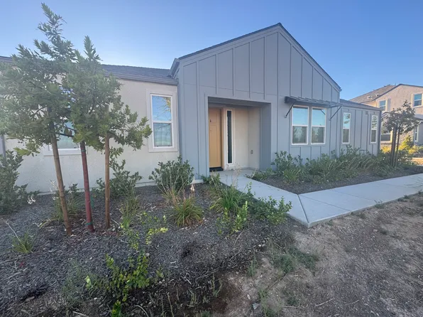 850 Livio Way, Madera, CA 93636