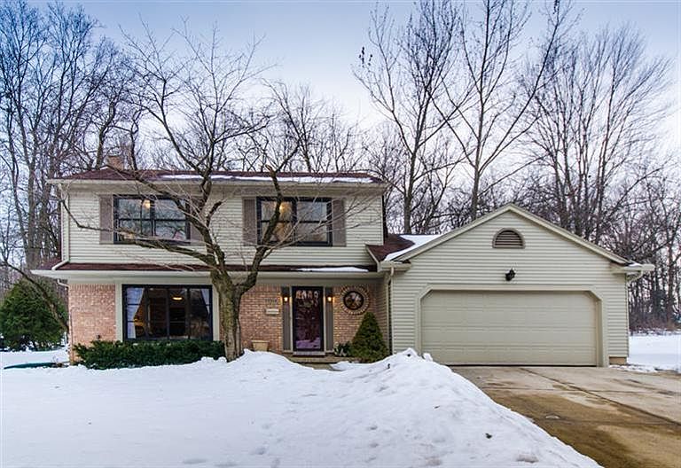 1st image of 3359 Yellowstone Dr