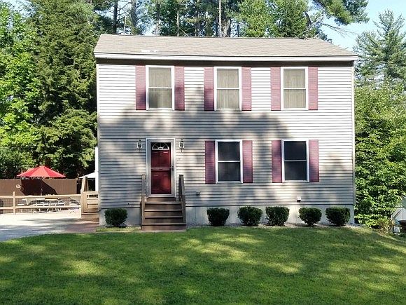 1st image of 15 Deerpoint Dr