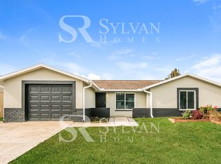 8747 Saint Regis Ln, Port Richey, FL 34668