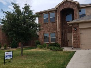 1108 Northampton St, Fort Worth, TX 76134