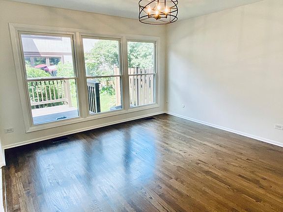 Dining Room (facing patio)