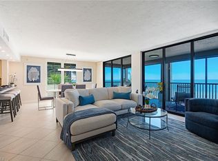 9715 Gulf Shore Dr APT 301, Naples, FL 34108